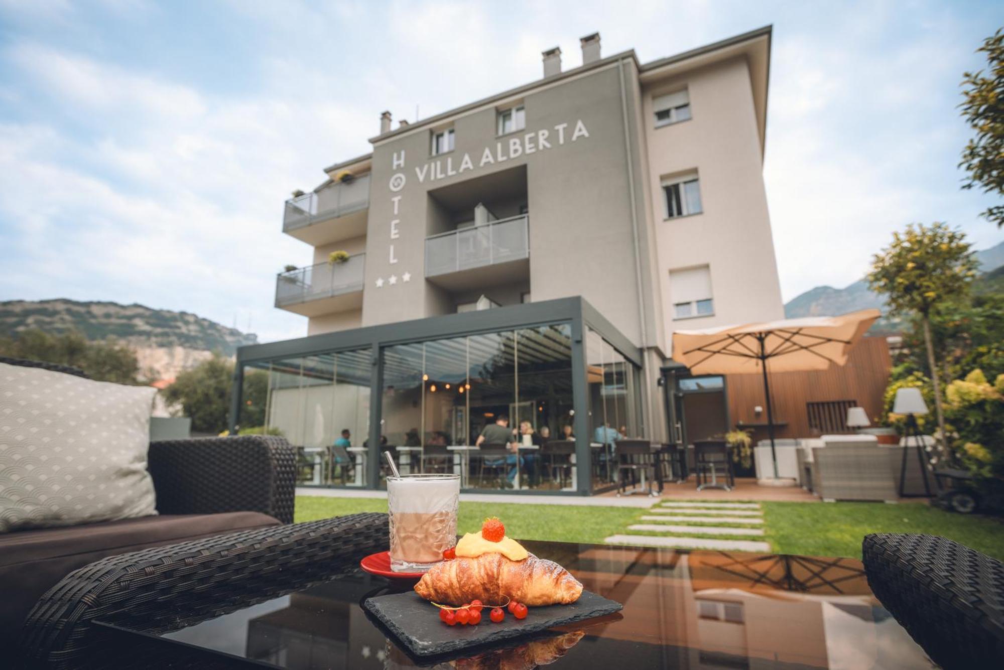 Hotel Villa Alberta ناغو المظهر الخارجي الصورة